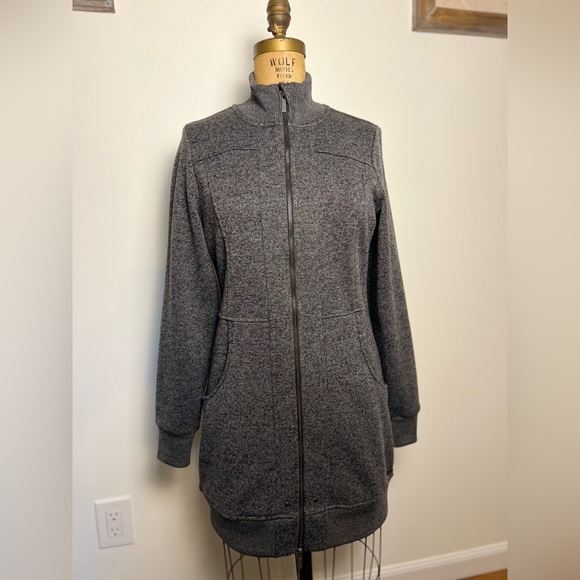 Freedom Trail by Kyodan size P/S
Dark gray heather color long fleece zip up - Picture 1 of 7